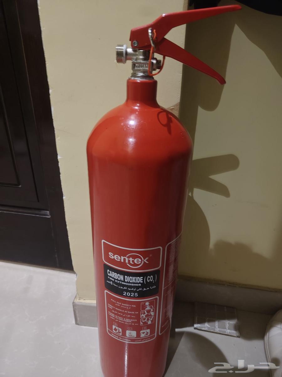 طفاية غاز 6 كيلو للبيع ( تحتاج صيانة )64491468681345110