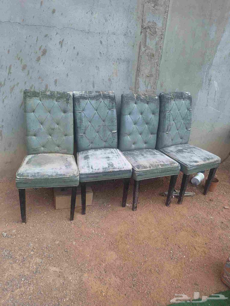 طاوله طعام ماليزيه مع اربعه كراسي جيده64491129815425111