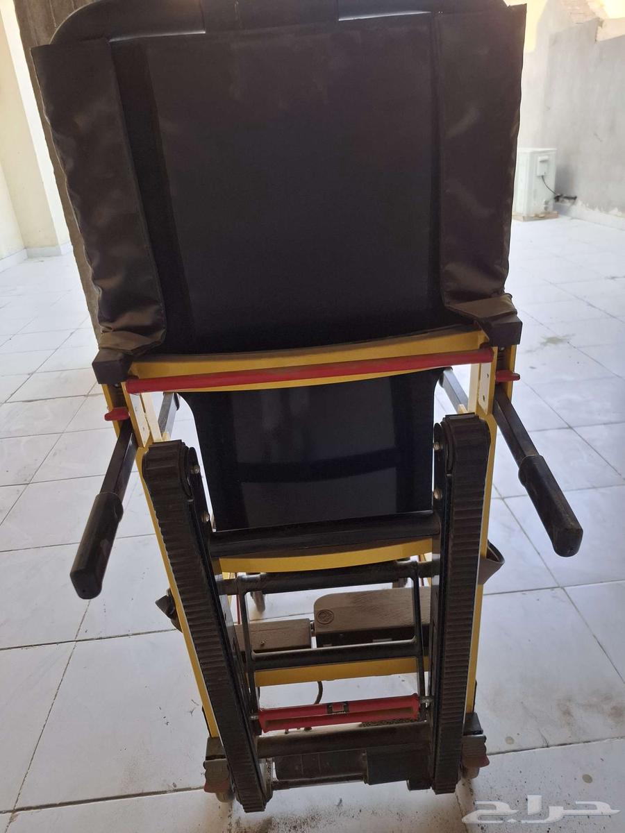 كرسي للطلوع من الدرج64487704913283110