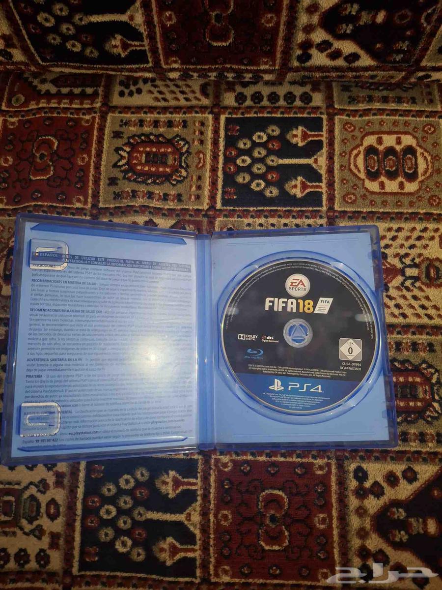 سلام عليكم شريط فيفا 18 البيع شريط نضيف و مافي خدوش64492527993603110