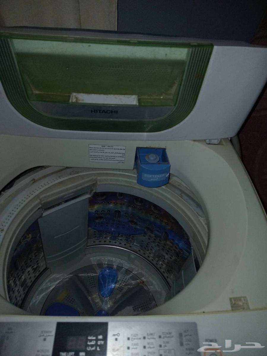 Refrigerator, stove, and two washing machines64489267089283112