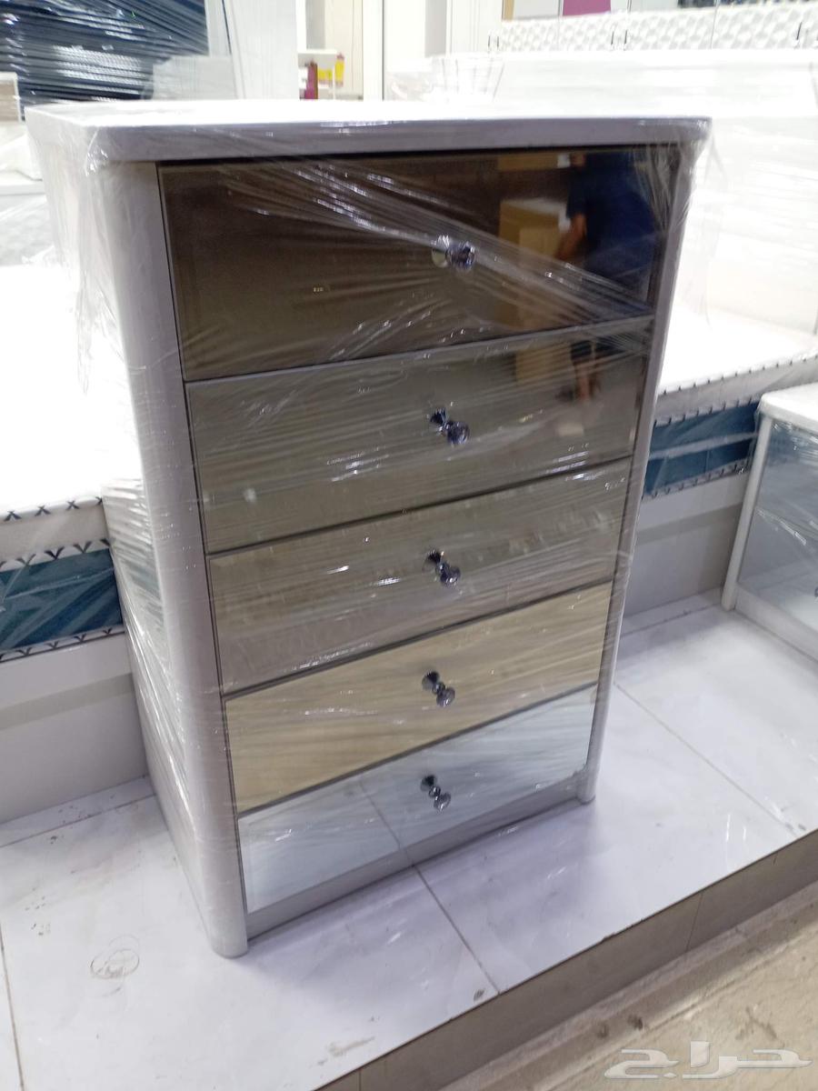 غرفة نوم مستعمل نظيف64493056435075112