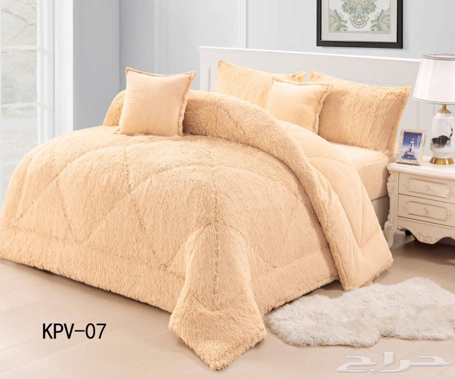 تشكيلة واسعه وانيقه من مفارش السرير الشتويه64494222297089112