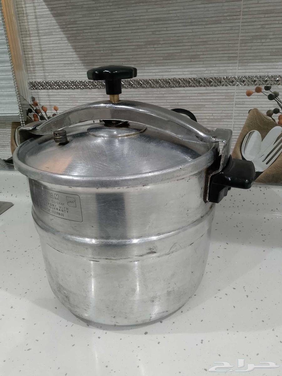 قدر ضغط كاتم إيراني نادر 15.8لتر ب 190 ريال64490811362305112