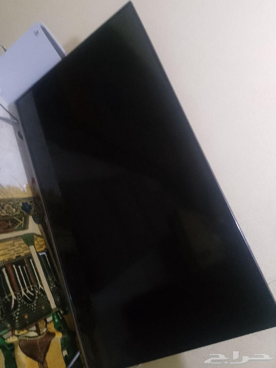 السلام عليكم شاشهTOLسمارت بوصه 55 نضيفه ومالها شهرين64486510472451110