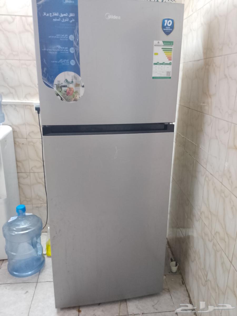 Used furniture, 2 window air conditioners, large washing machine, screen, and steam refrigerator64492541311489111