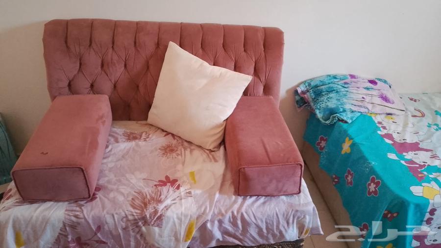 2 beds with mattresses and a 6-piece corner set and angle for sale64492243938817111