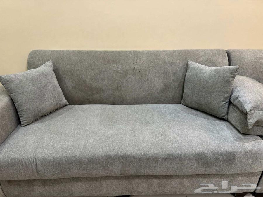 Sofa with table64492867270913112