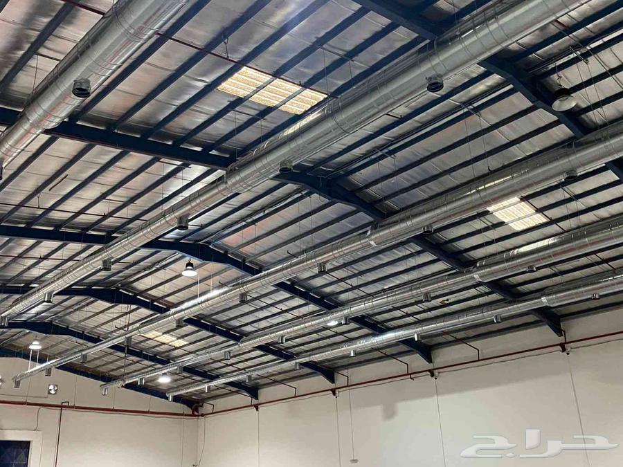 All types of air conditioners with good quality and 7-year warranty for the air conditioner.64465982596225111