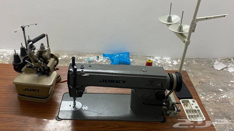 Juki machine with table64494573787265111