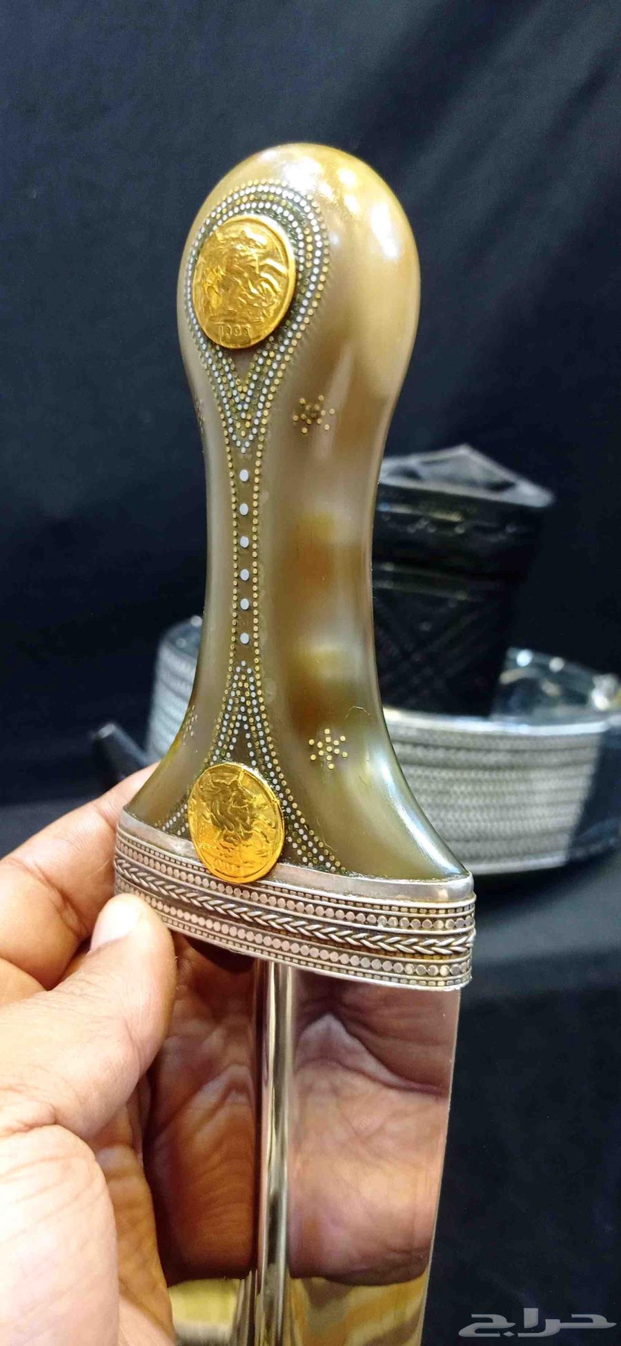 جنبيه درما64490935854082113