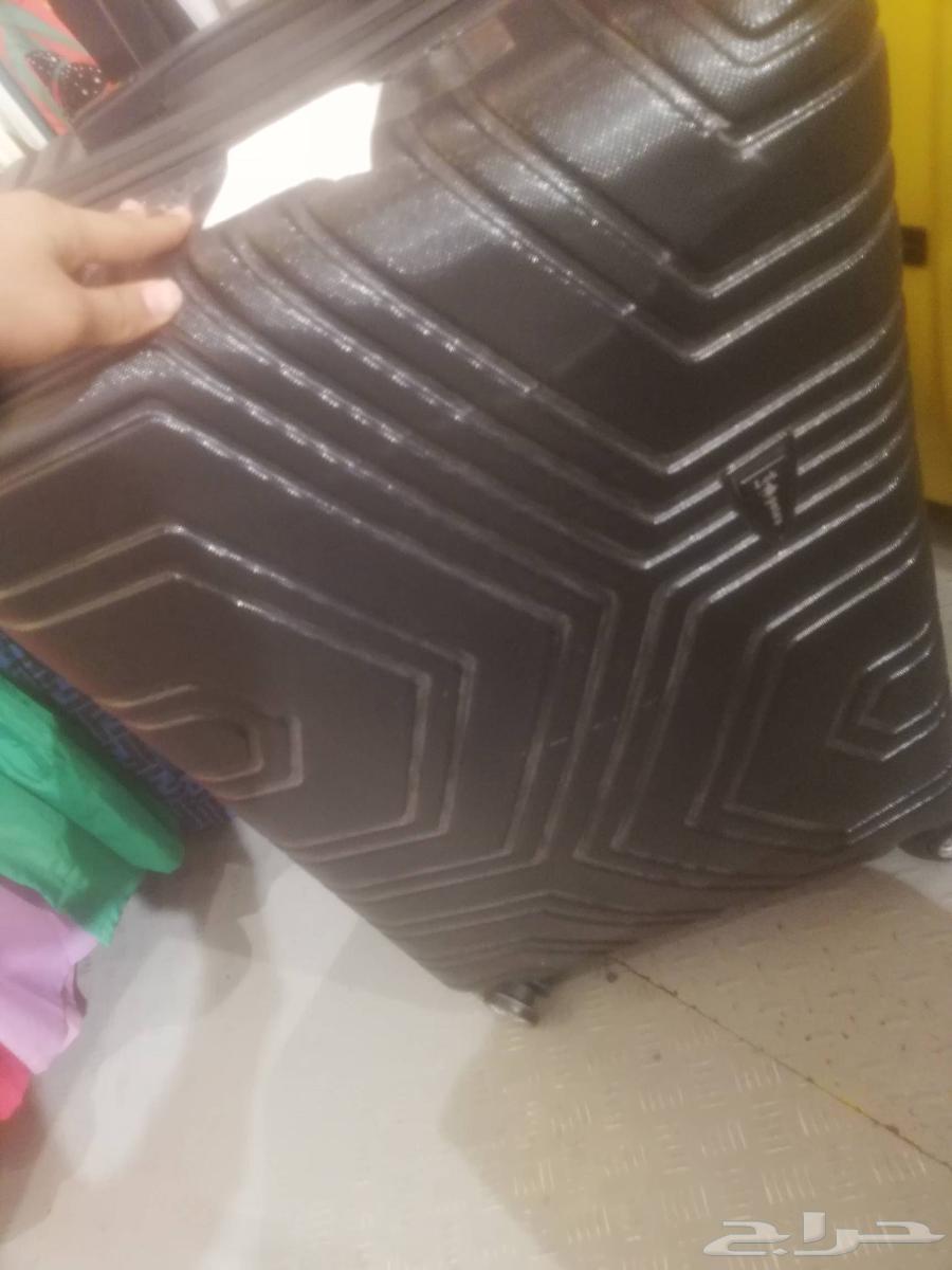 شنط سفر من ماركه ( LOK polos) بحاله ممتازه64490082501251111