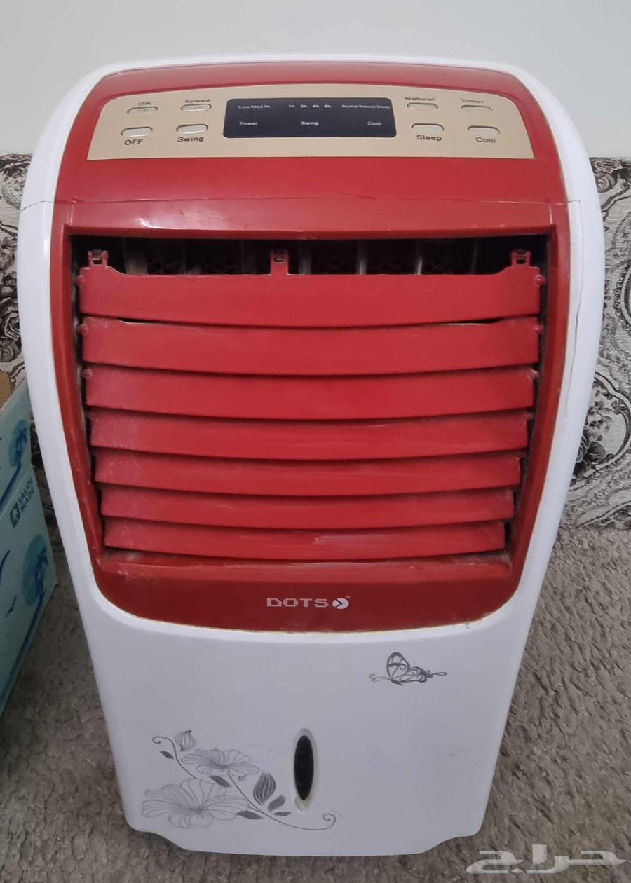 Small desert cooler, electronic panel working and clean. Without float.64488892933889110
