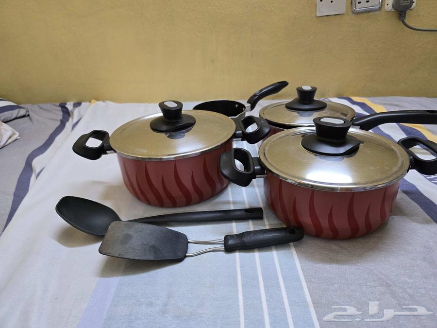 قدر تيفال فرنسي مقاس 22 20 18 ثلاث حبة مستهدم بسيط و14 هدية64490055502339110
