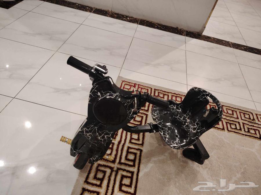 سكوتر نظيف وشغال بدون شاحن السعر قابل للتفاوض64486524198530111