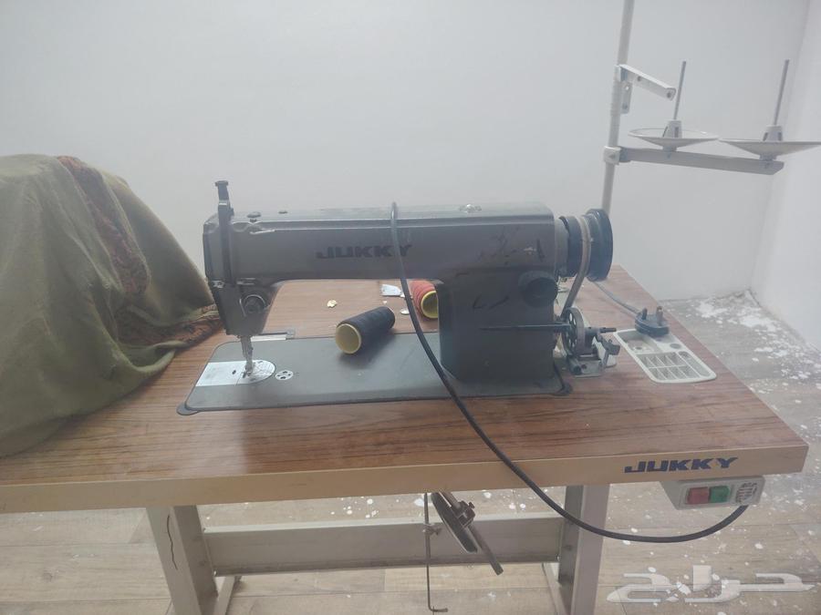 Juki machine with table64494573787265113