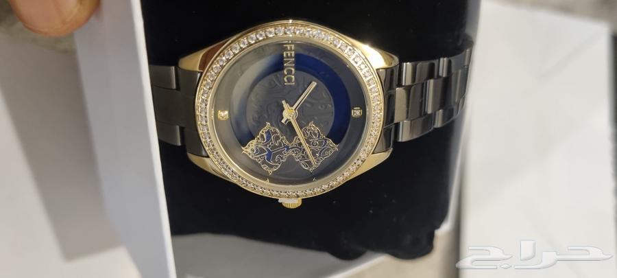 نسائيه زايروس وفينشي64486343703041113