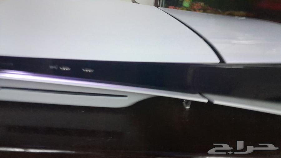 For sale PS5 Slim device with one controller and a CD for games Watch Dogs 2, Minecraft, Crash Bandicoot, Detroit Become Human and Resident Evil Village64491782285698111