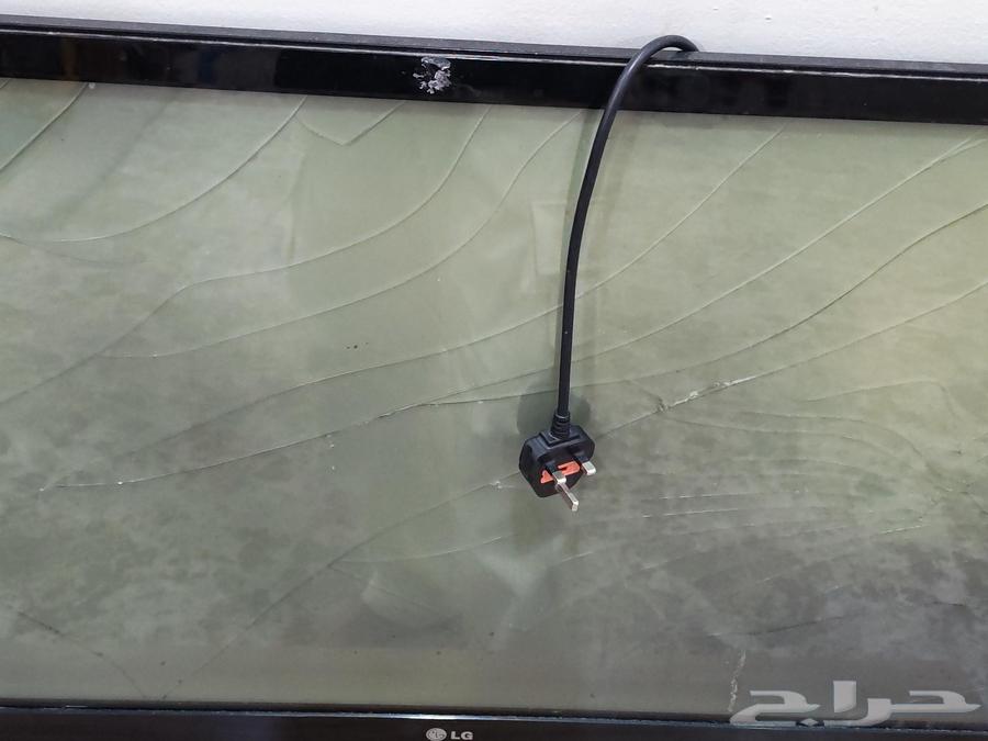 Broken screen for 12064490523622275110