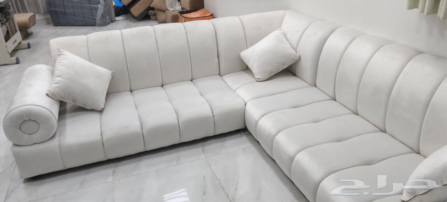 A completely new couch 5 meters long for only 399 Riyals64492054053633114