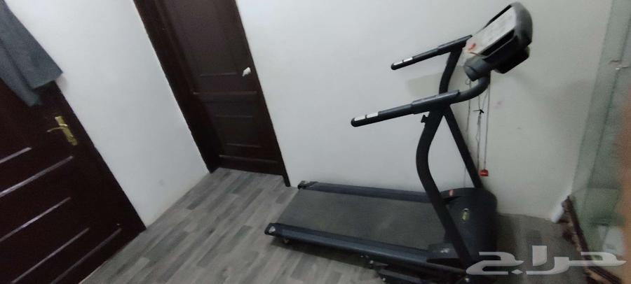 للبيع جهاز سير كهربائي LifeGear بحالة ممتازة ب 75064491211693954114