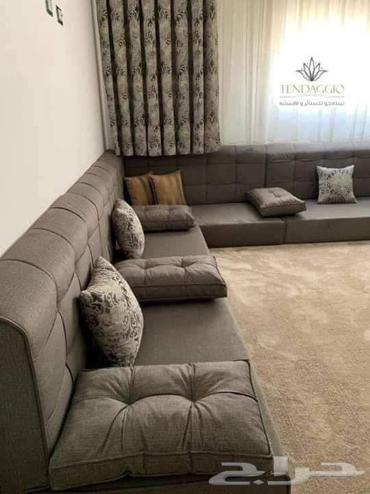 Sevenpiece floor seating set64492230313347111