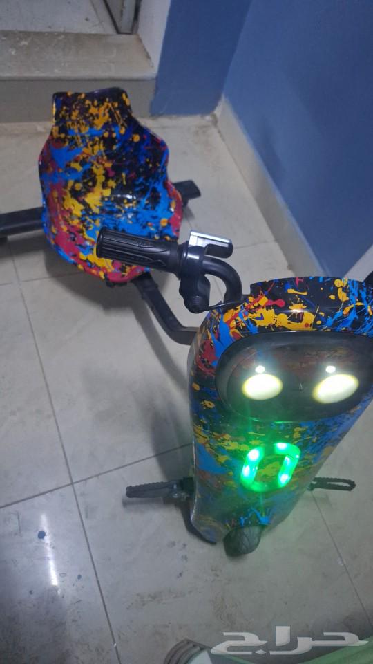 Scooter with charger64487201308034111