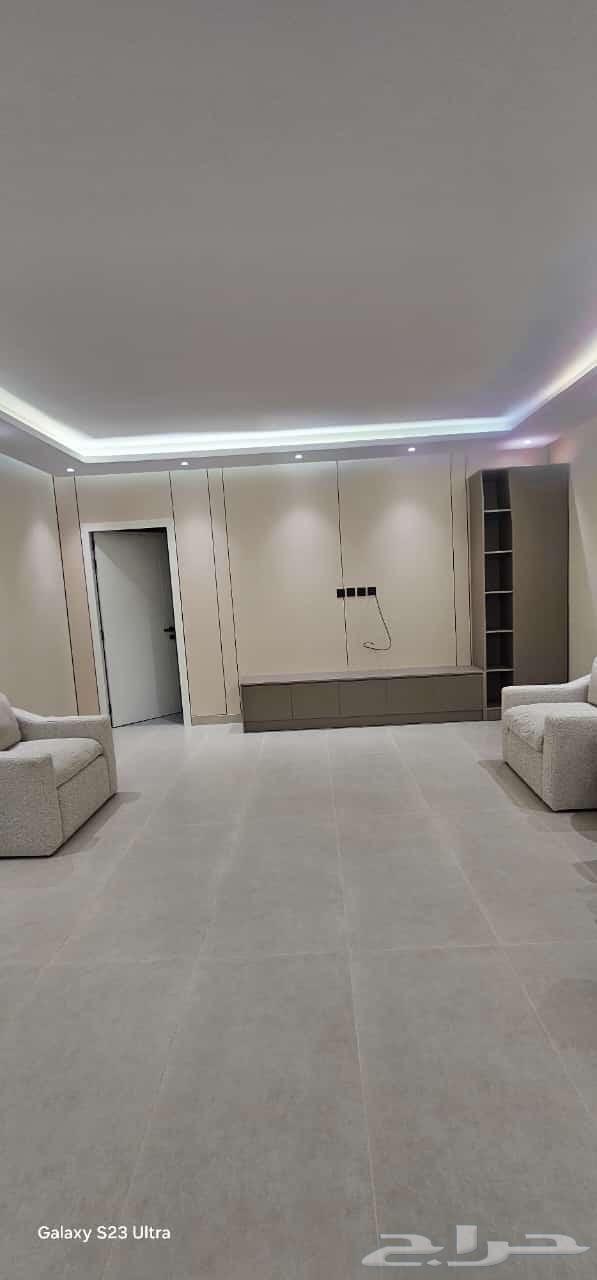 فني تركيب ديكورات شيبورد تركيب بديل الرخام بديل الخشب فوم64147644183939113