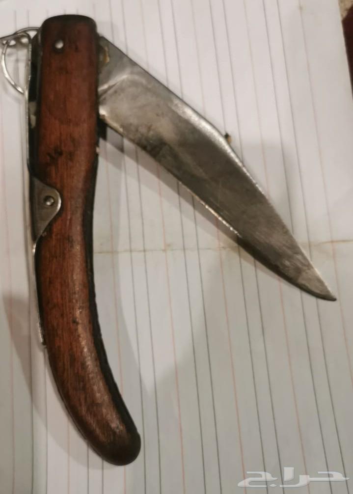 سكين قديمه أفريقية بحالة ممتازه64488602259715110