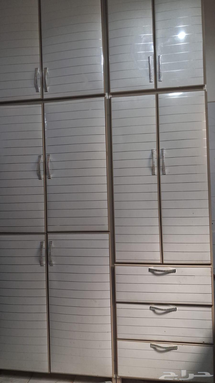 للبيع دولاب مطبخ64490082552321111