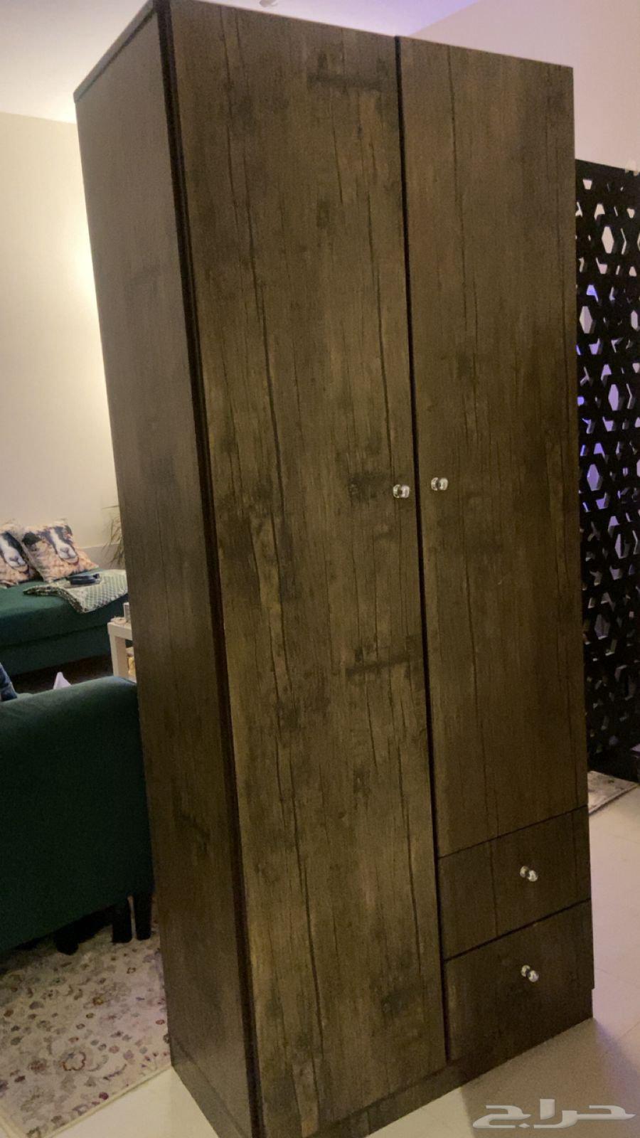 دولاب64488187845890110