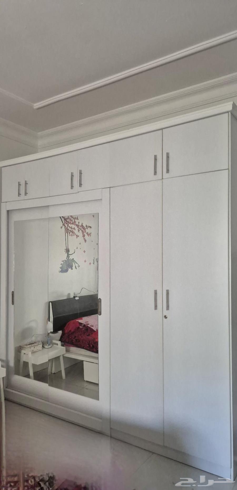 خزانة للبيع شبه الجديدة السعر لاعلى سوم64493823478275110