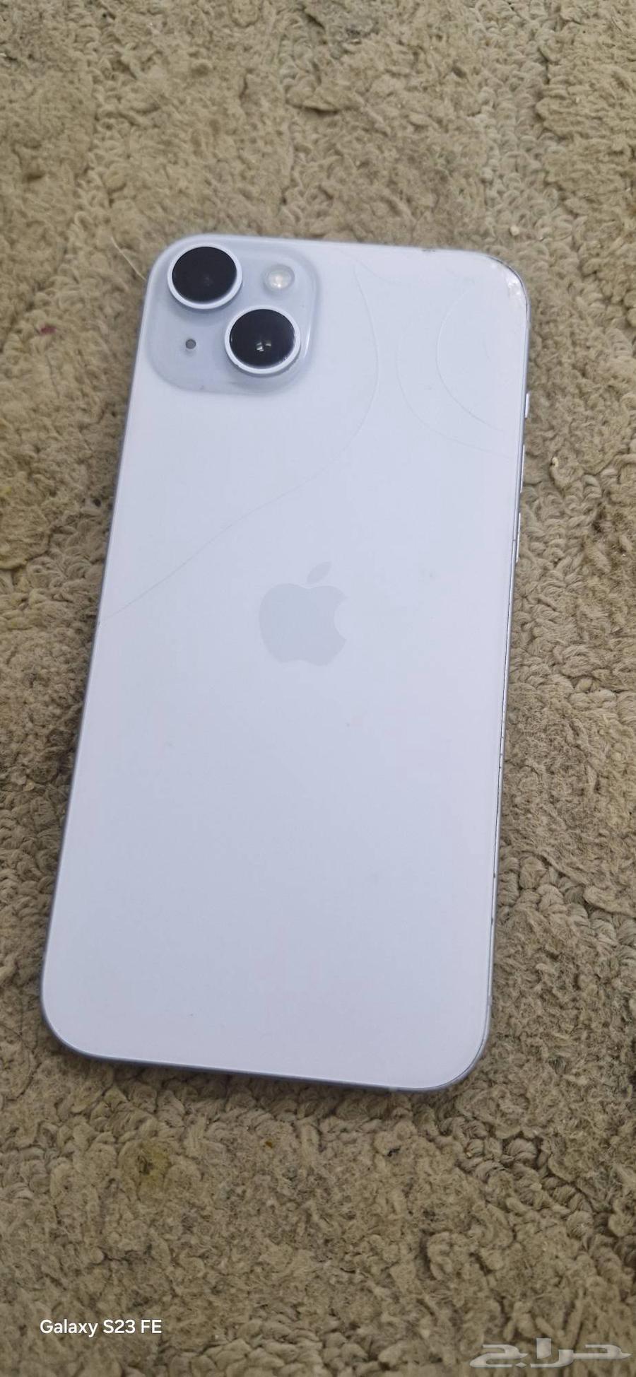 جوال ايفون 15بلس للبيع 165قيقا استعمال حشمه قسر خلفي بسيط64492854004355110