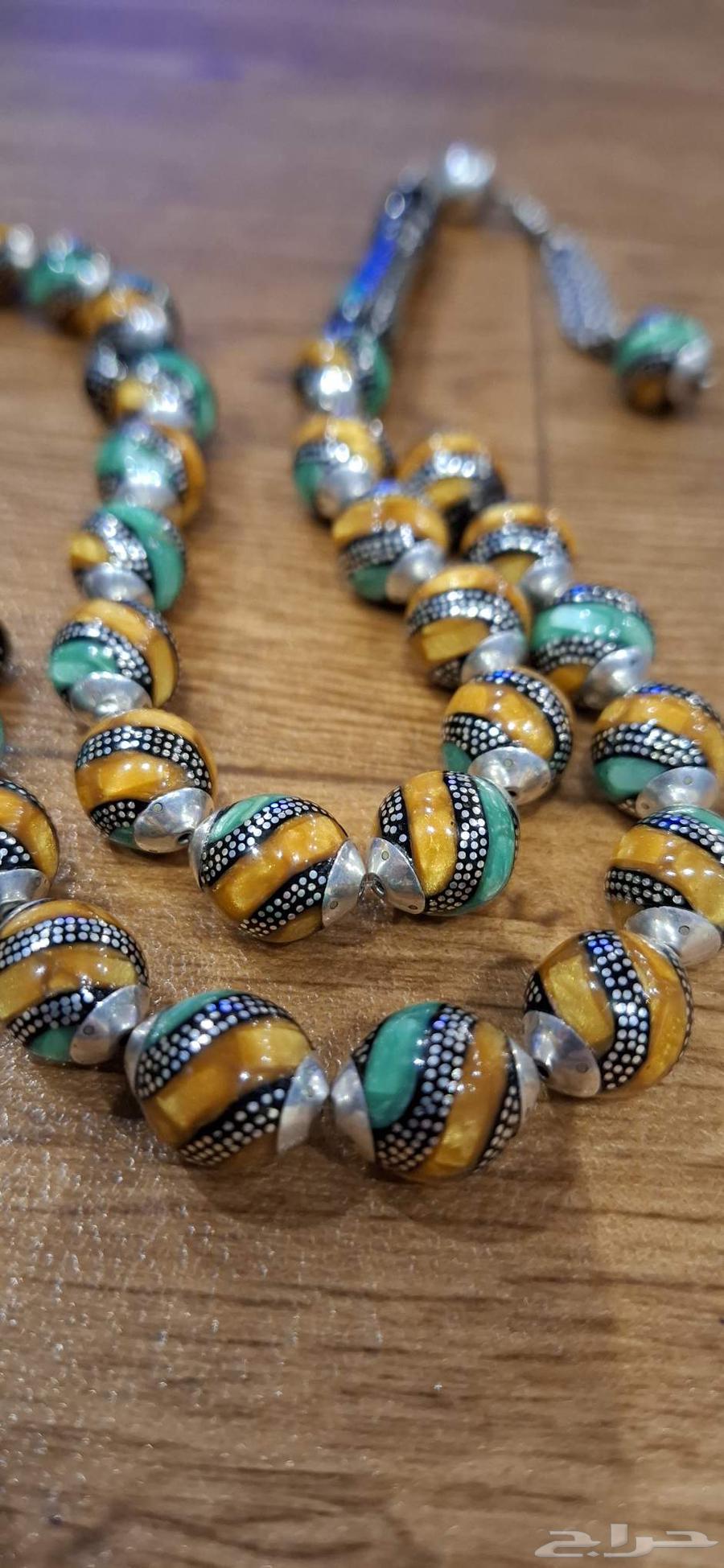 سبحة يسر مطعمة بالفضة والاحجار الكريمة64492134927745110
