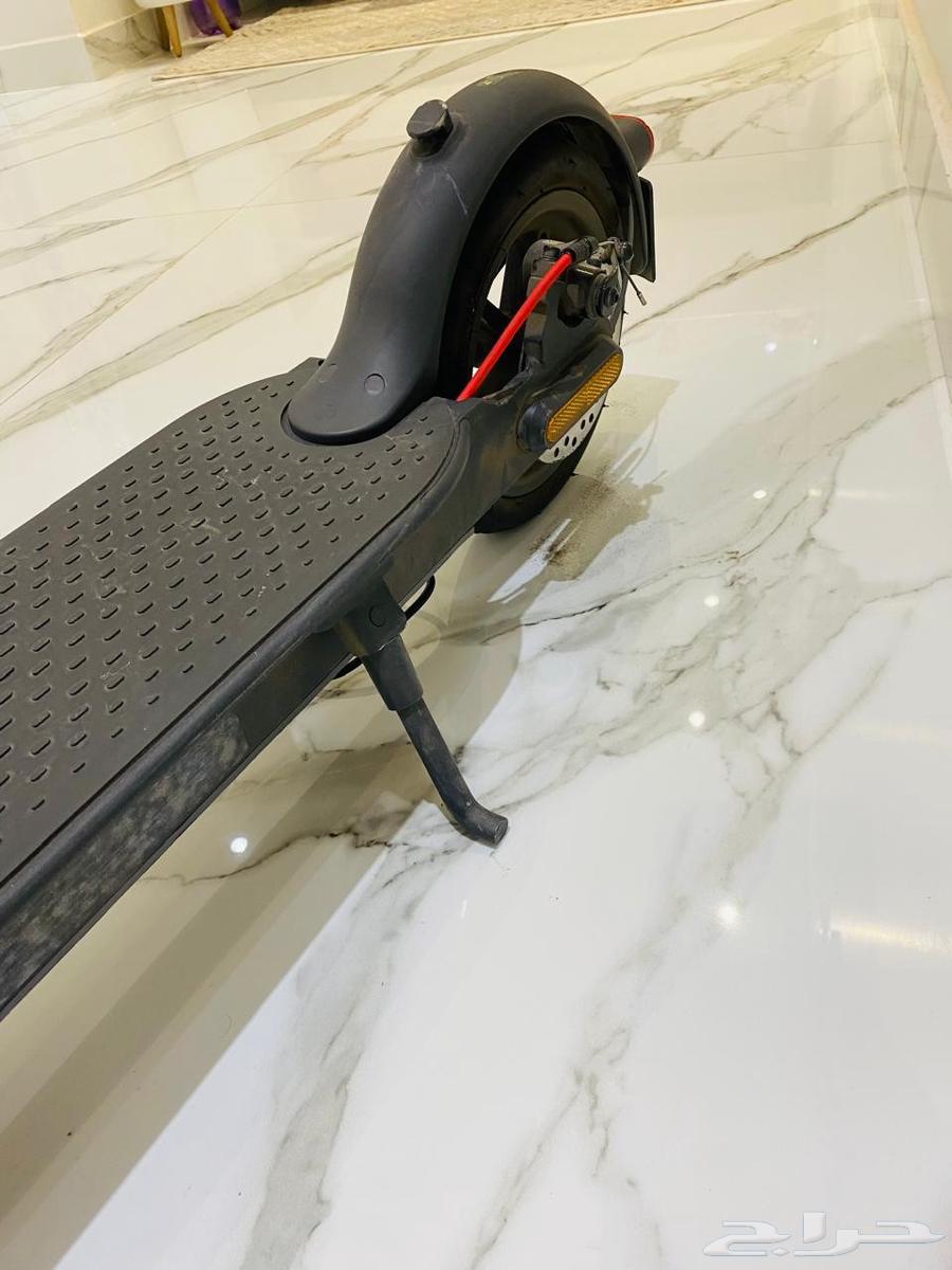 Clean 2021 model 30 speed scooter64490687931777113