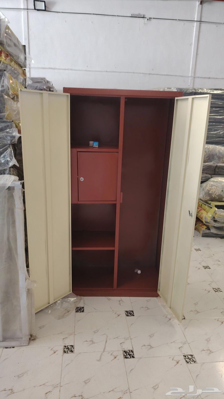 دولاب حديد بابين السعر 25064496599323137110