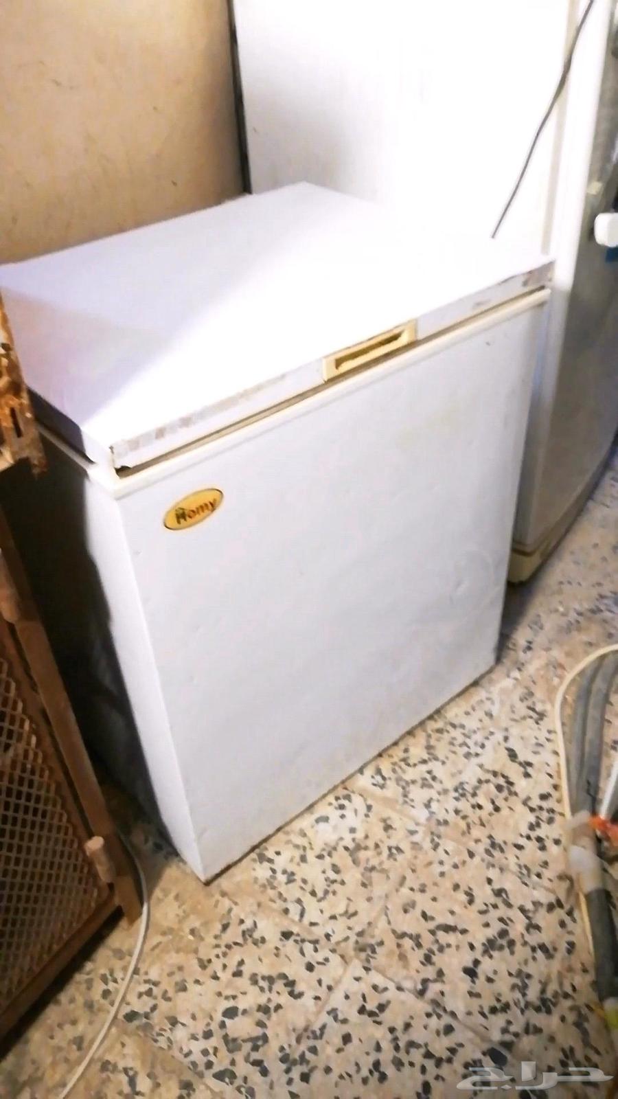 Hello, for sale HOMY floor freezer, used, 110 electric, working64498965773058110