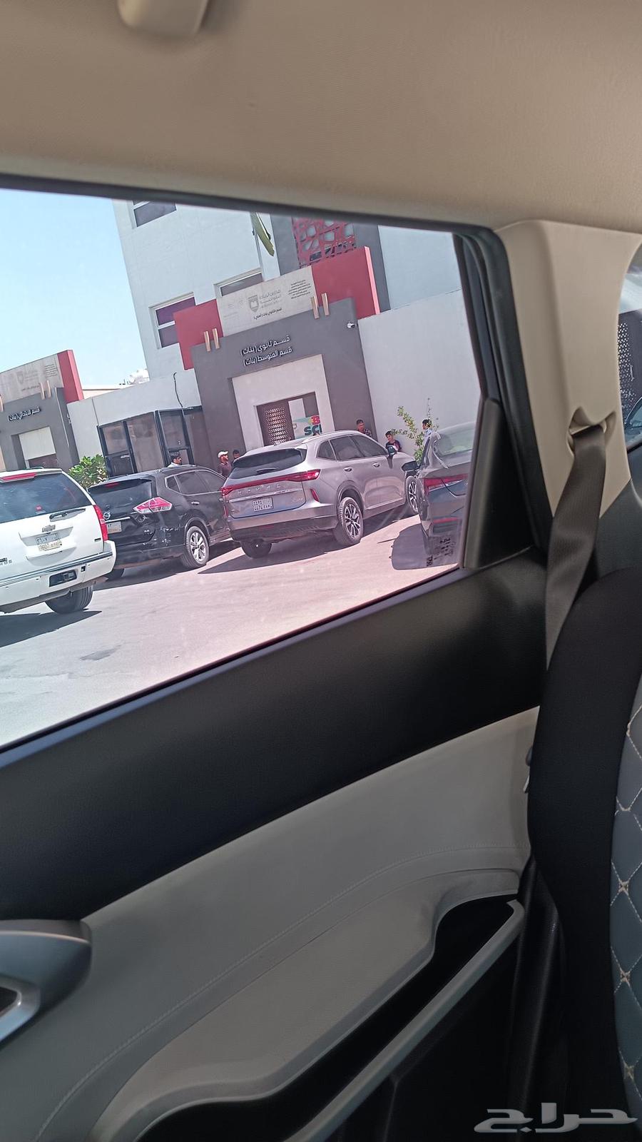 ثلاجة أمريكية وغرفة نوم مستعمله للبيع64502639139075111