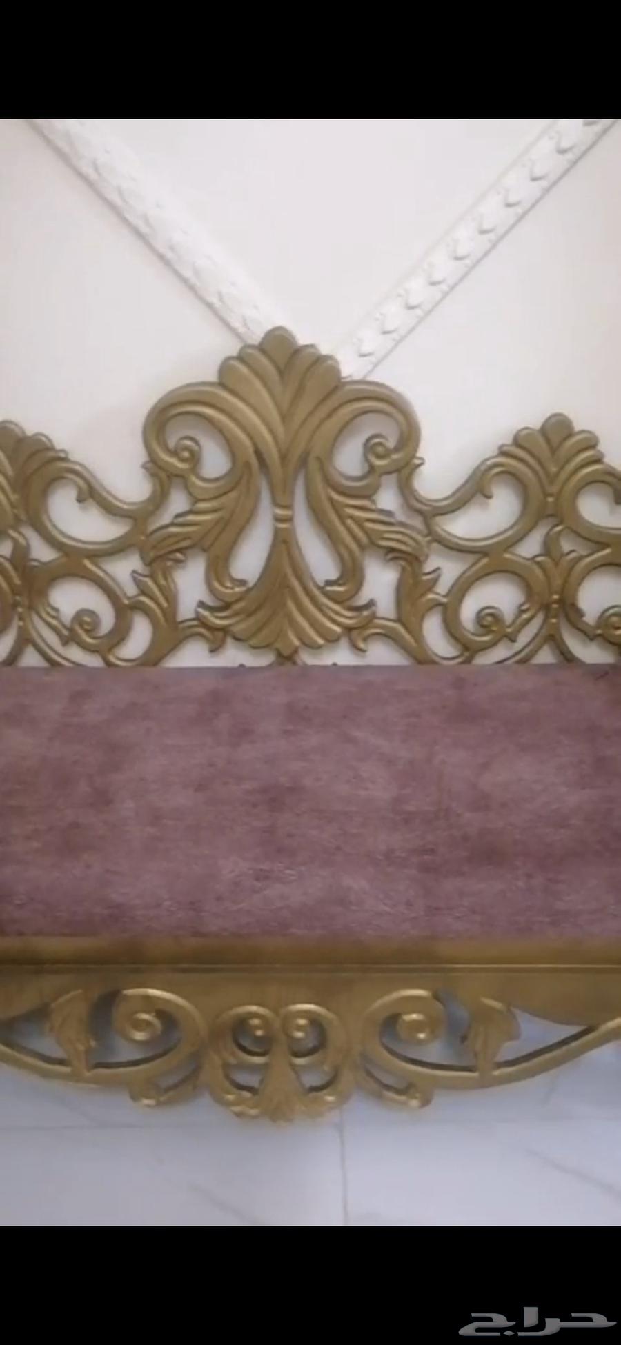 للبيع مجلس كراسي كنب شبه الجديد مضمون64499981305857110