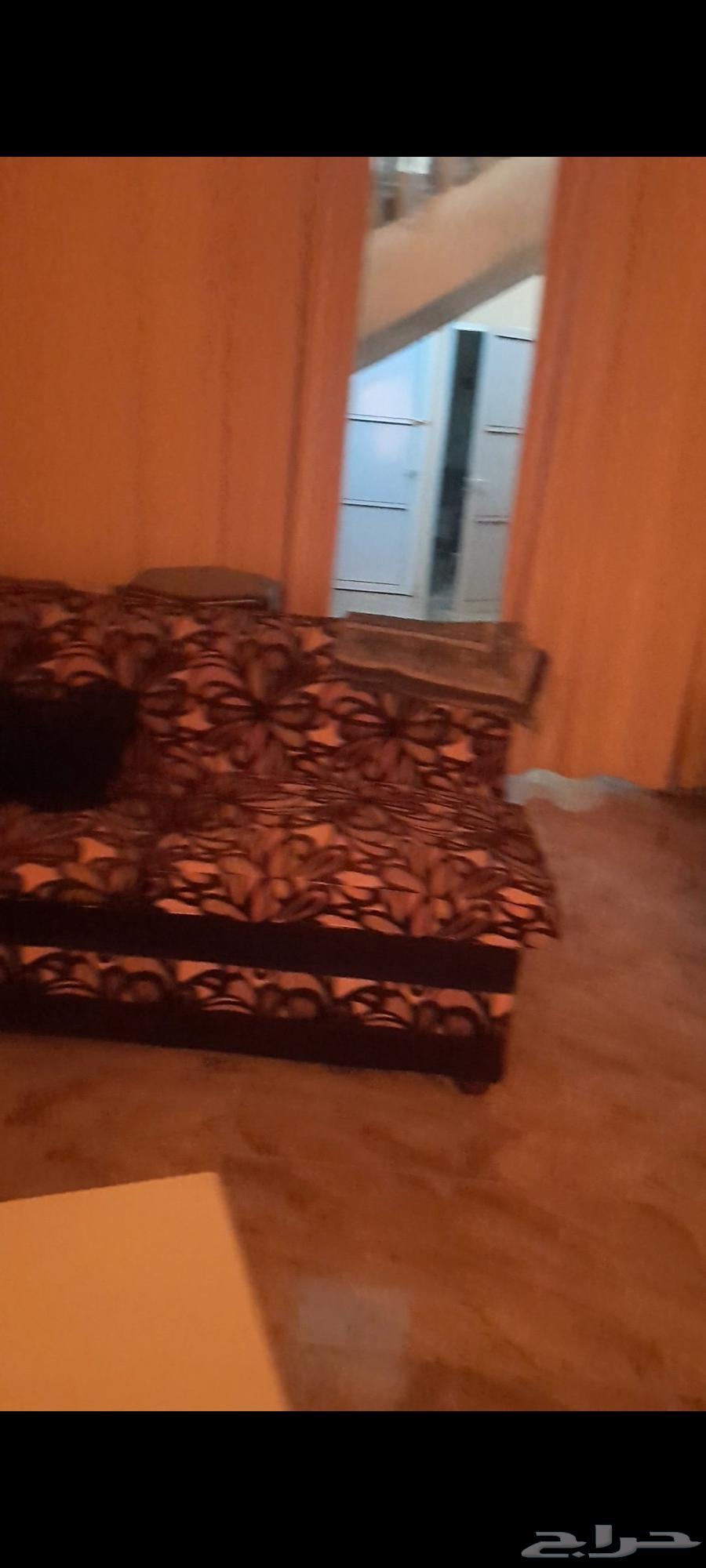 مجلس كبير للبيع تم تنزيل السعر لسرعة البيع بالشرايع مكه المك64499423113346110