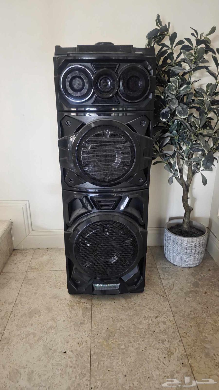 سماعات قويه وضعها جدا ممتاز طربيه وصوتها واضح جدا64498756989697110