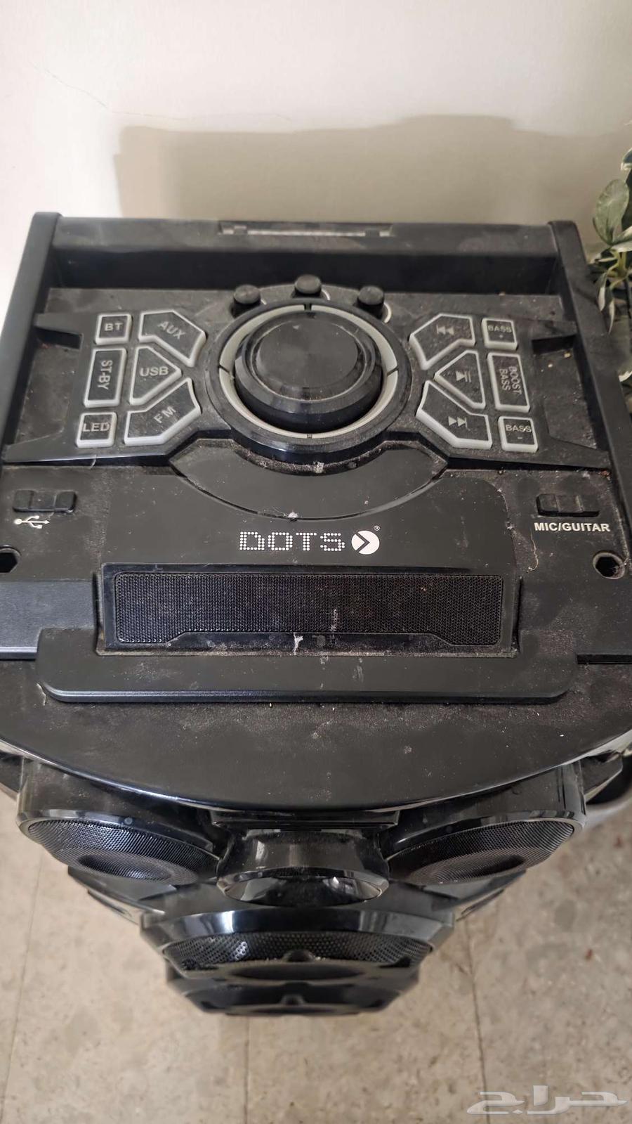 سماعات قويه وضعها جدا ممتاز طربيه وصوتها واضح جدا64498756989697111