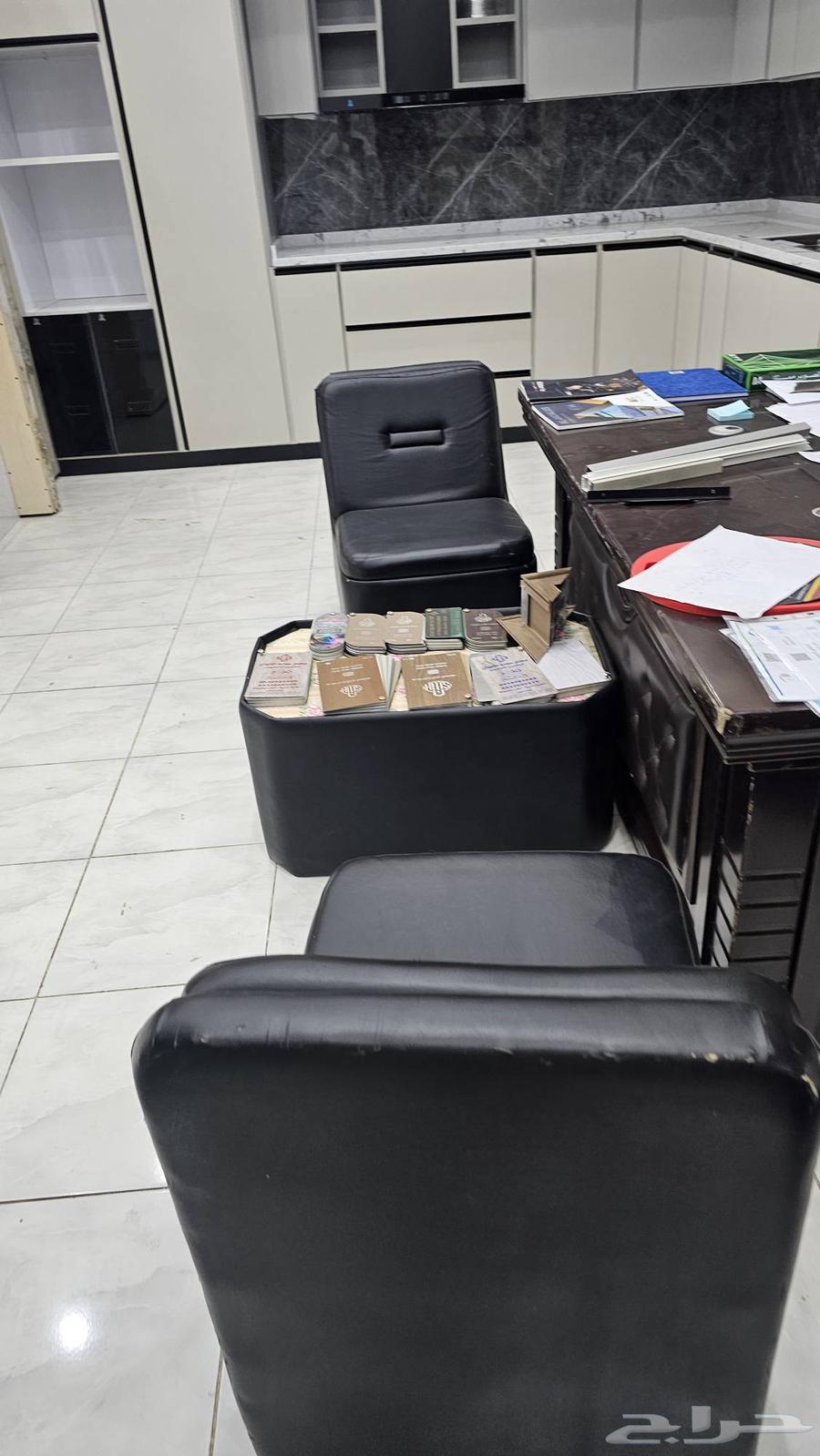 معرض ألمنيوم معا ورشه للبيع أوالتقبيل64500644089601113