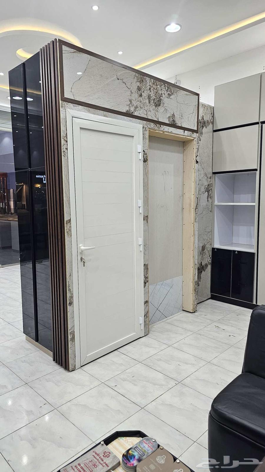 معرض ألمنيوم معا ورشه للبيع أوالتقبيل64500644089601112