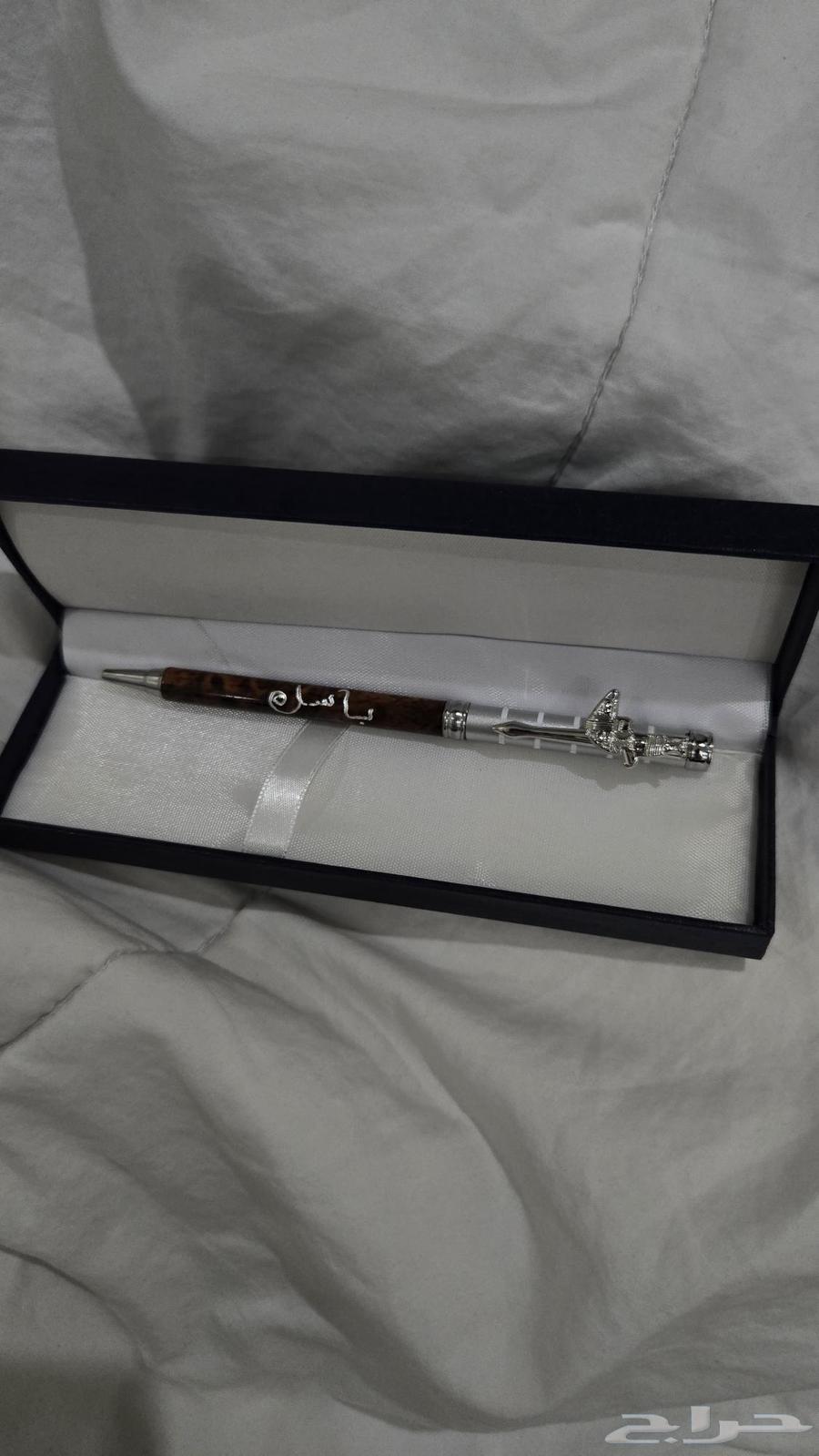 For sale, a commemorative pen from Oman (Salalah)64500546836482111