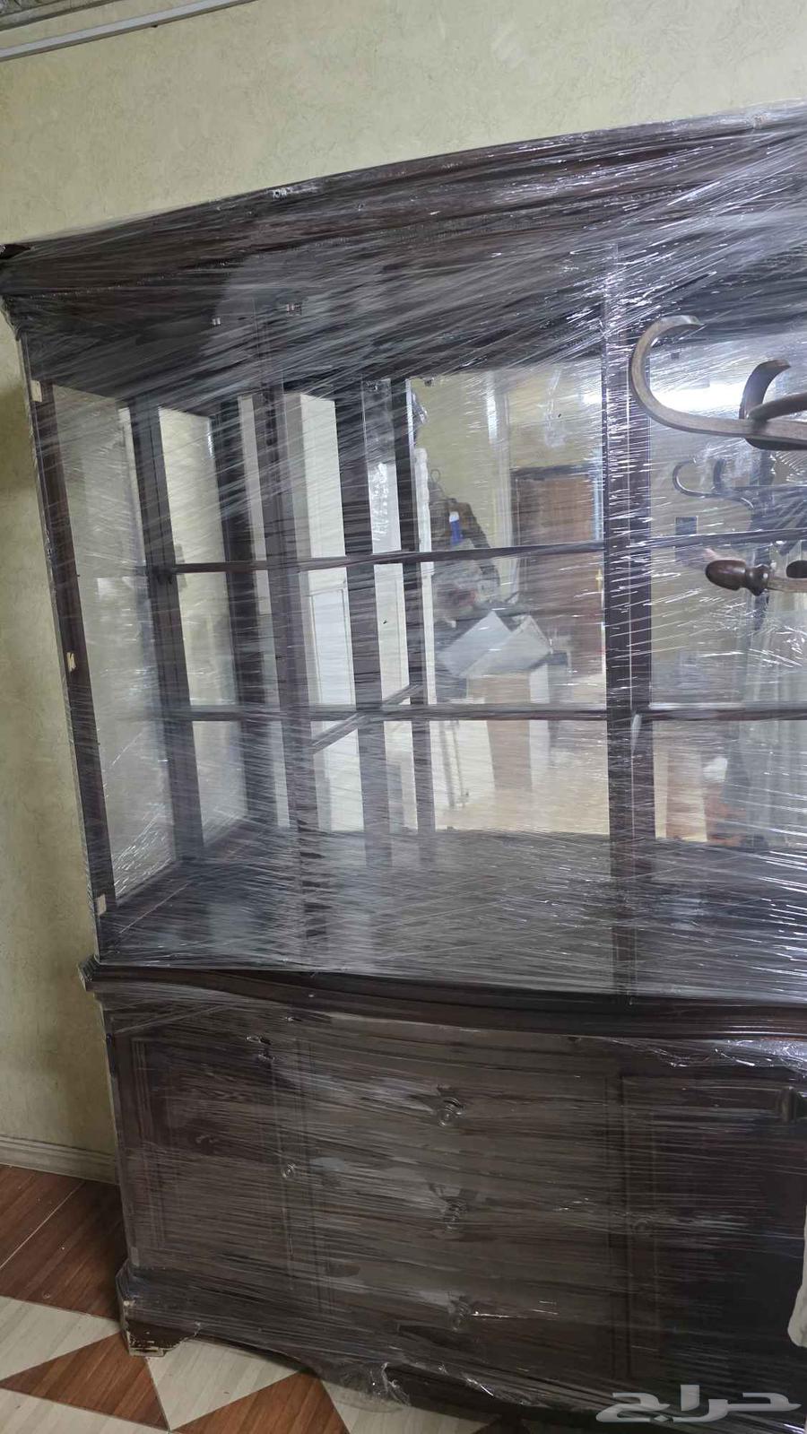 Dining table64502076106753113