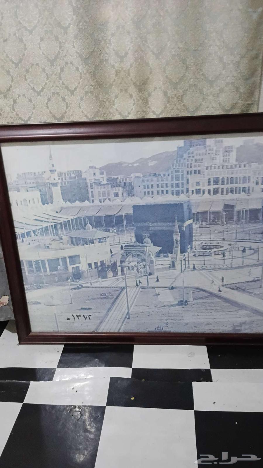An antique board of Mecca from 1950 AD, 1372 AH64488560462594112