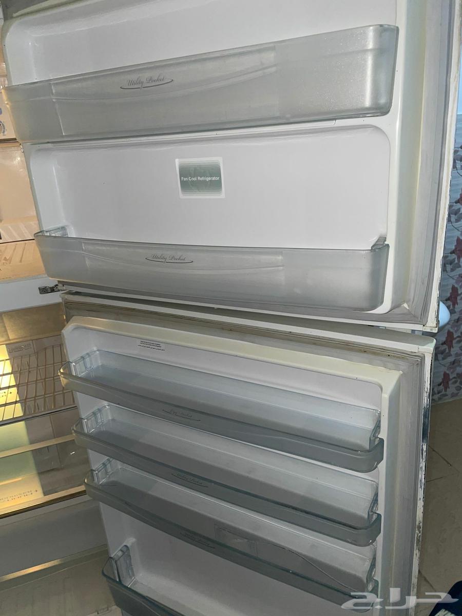 ثلاجه توشيبا 22 قدم 631 ليتر بحاله جيده جدا64502625443203111