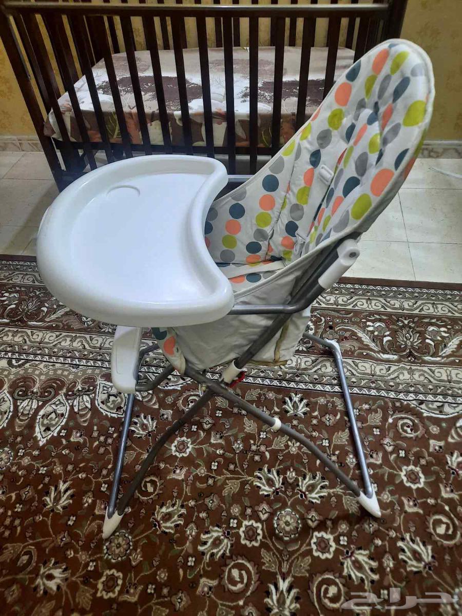 سرير طفل مع فرشة وكرسي اطعام طفل64499786819458110