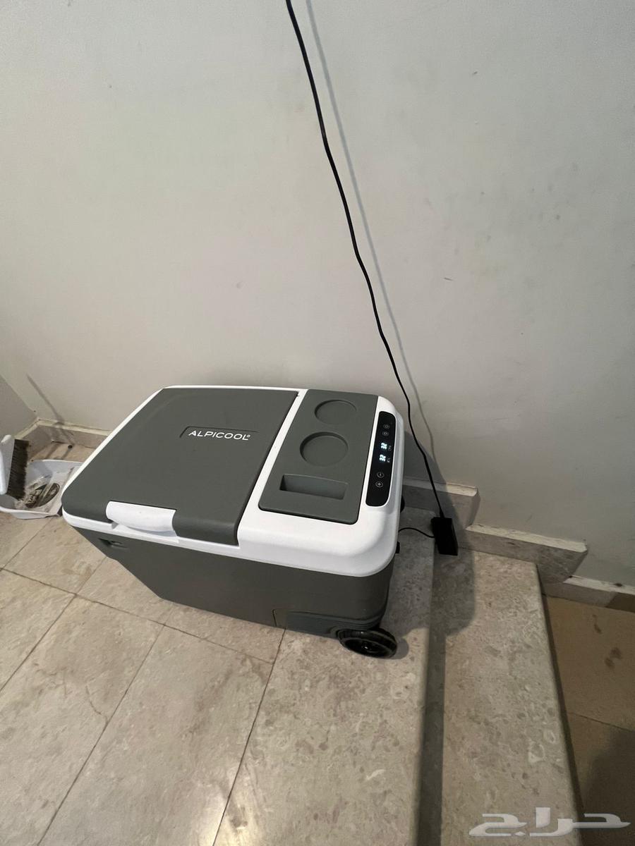 ثلاجة ALPICOOL 40 و 25 لتر قسمين جديده64499394966786112